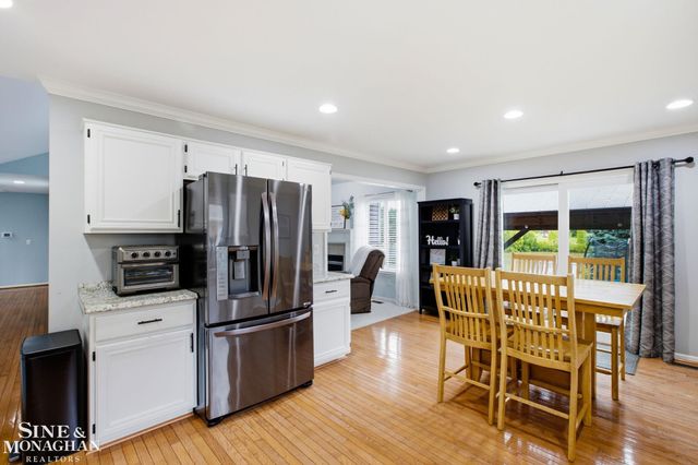 21712 Sabrina Drive, Macomb, MI 48044