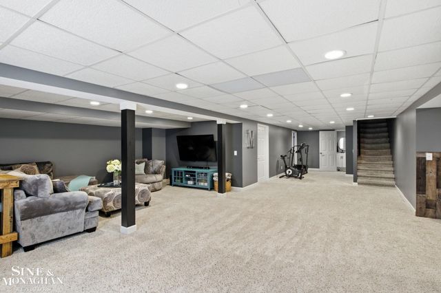 21712 Sabrina Drive, Macomb, MI 48044