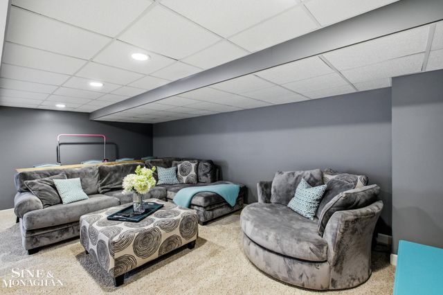 21712 Sabrina Drive, Macomb, MI 48044