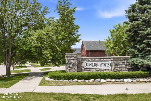 21712 Sabrina Drive, Macomb, MI 48044