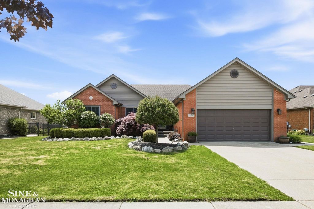 21712 Sabrina Drive, Macomb, MI 48044