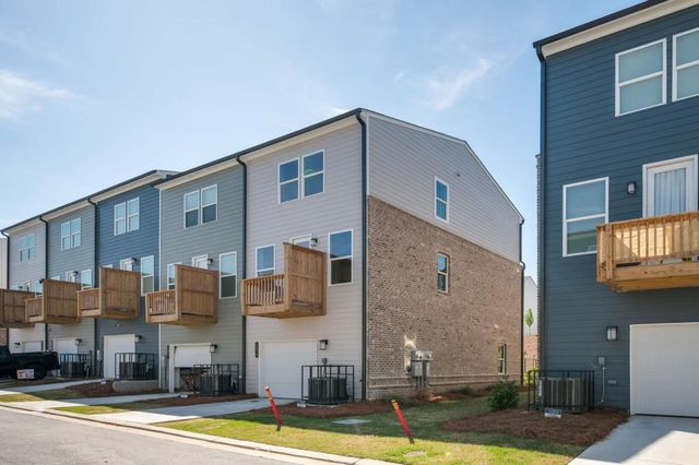 2676 Brookview Lane NW, Atlanta, GA 30318