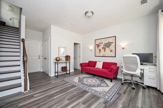 2676 Brookview Lane NW, Atlanta, GA 30318