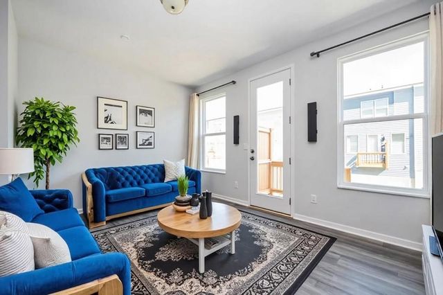 2676 Brookview Lane NW, Atlanta, GA 30318