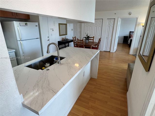 816 NW 11th St 1108, Miami, FL 33136