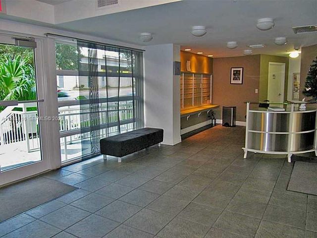 816 NW 11th St 1108, Miami, FL 33136