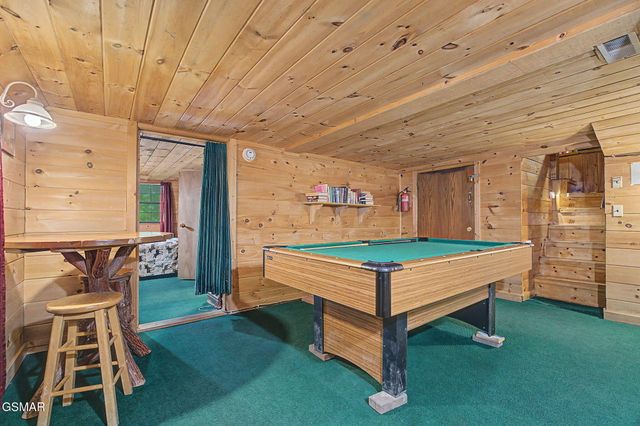 1128 Ridgefield Drive, Sevierville, TN 37876