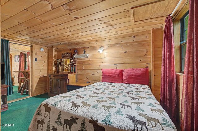 1128 Ridgefield Drive, Sevierville, TN 37876