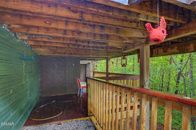 1128 Ridgefield Drive, Sevierville, TN 37876