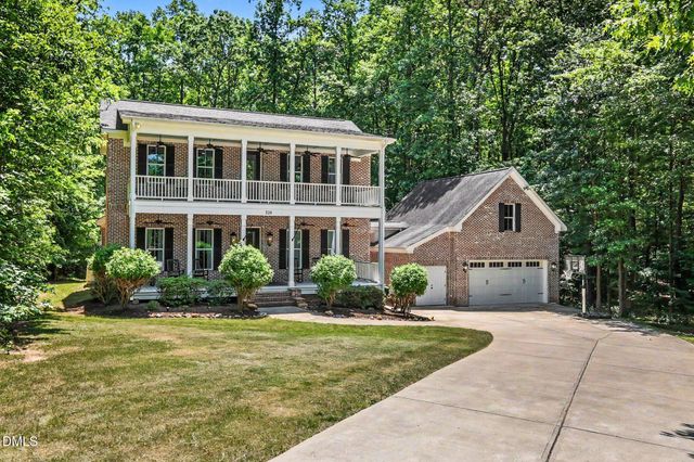 238 Alamo Court, Clayton, NC 27527