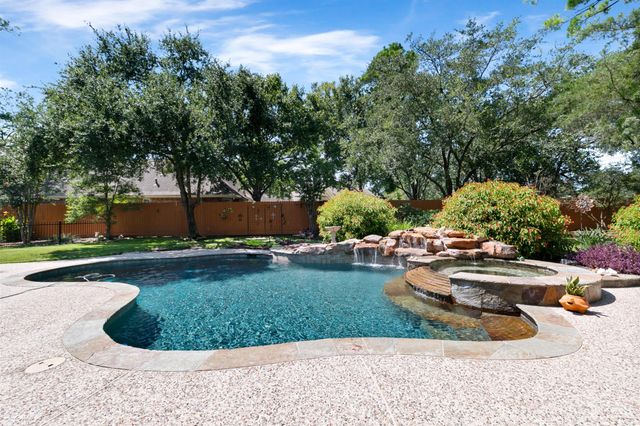 13915 Springmint Drive, Cypress, TX 77429