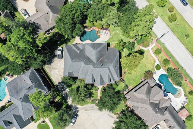 13915 Springmint Drive, Cypress, TX 77429