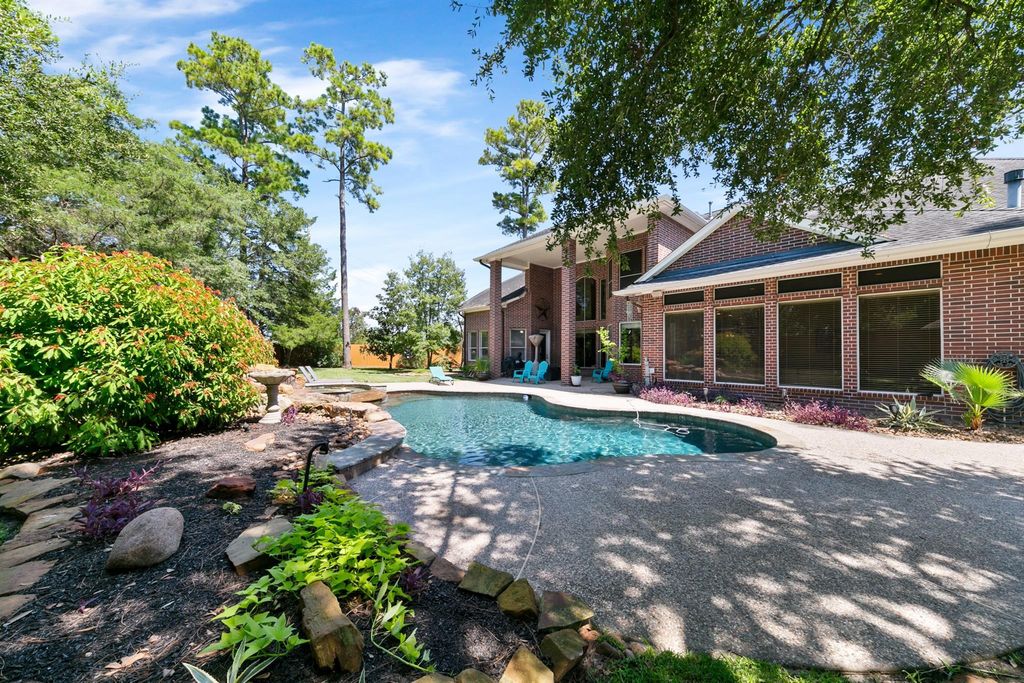13915 Springmint Drive, Cypress, TX 77429