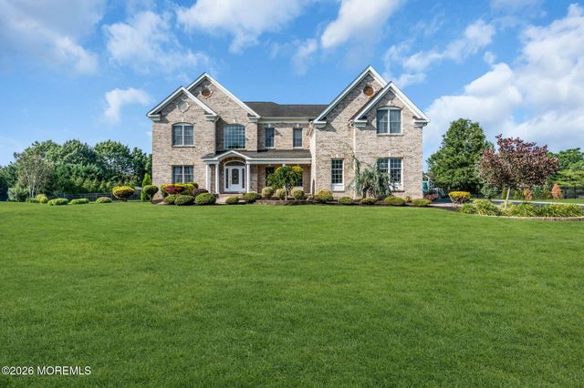 80 Stream Bank Drive, Freehold, NJ 07728