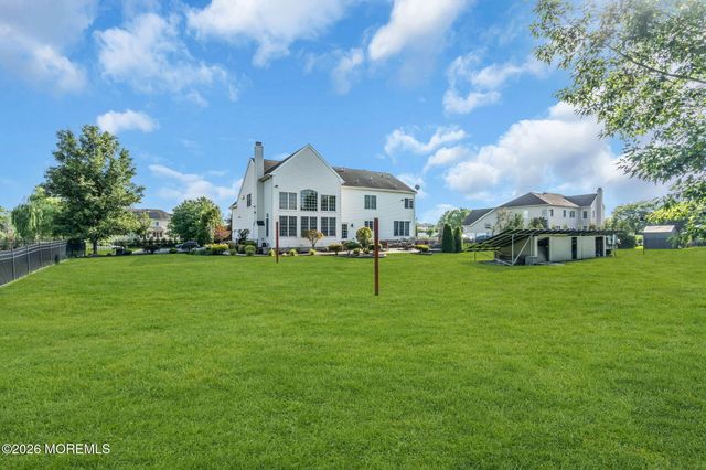 80 Stream Bank Drive, Freehold, NJ 07728