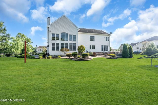 80 Stream Bank Drive, Freehold, NJ 07728