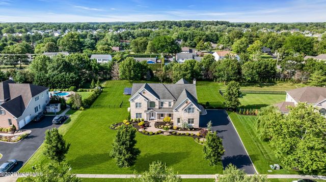80 Stream Bank Drive, Freehold, NJ 07728