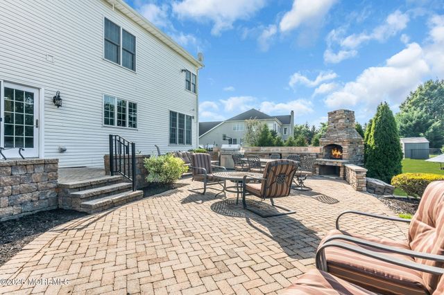 80 Stream Bank Drive, Freehold, NJ 07728