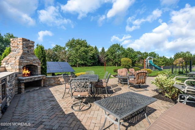 80 Stream Bank Drive, Freehold, NJ 07728