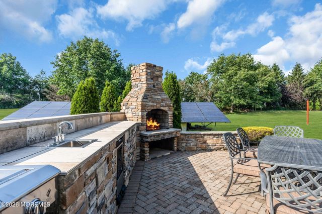 80 Stream Bank Drive, Freehold, NJ 07728