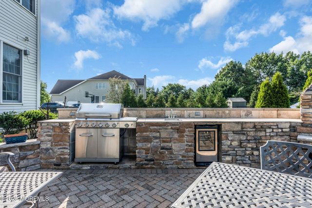 80 Stream Bank Drive, Freehold, NJ 07728