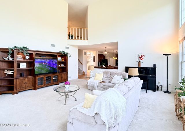 80 Stream Bank Drive, Freehold, NJ 07728