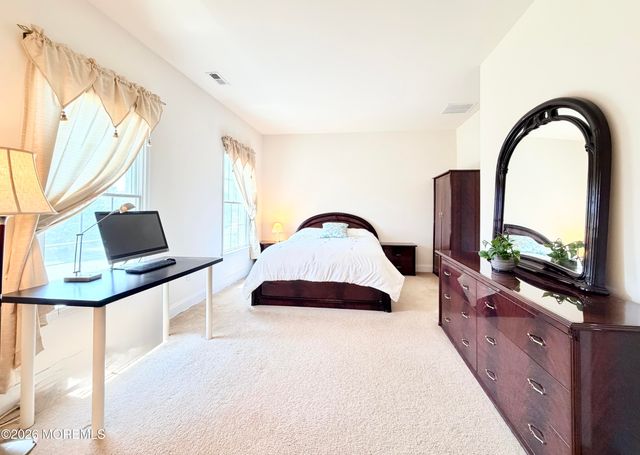 80 Stream Bank Drive, Freehold, NJ 07728