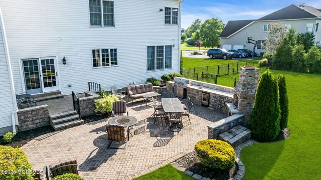 80 Stream Bank Drive, Freehold, NJ 07728