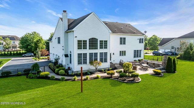80 Stream Bank Drive, Freehold, NJ 07728