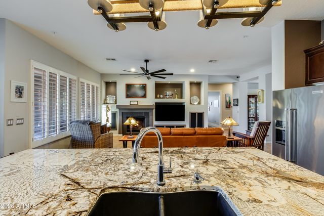 40115 N BLAZE Court, Phoenix, AZ 85086
