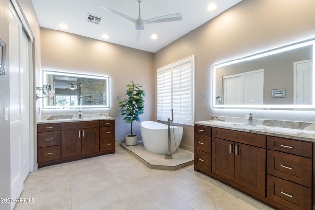 40115 N BLAZE Court, Phoenix, AZ 85086