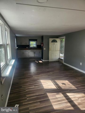 108 GEORGIA AVE, Williamstown, NJ 08094