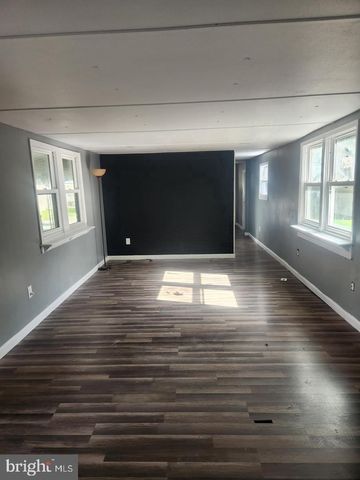 108 GEORGIA AVE, Williamstown, NJ 08094