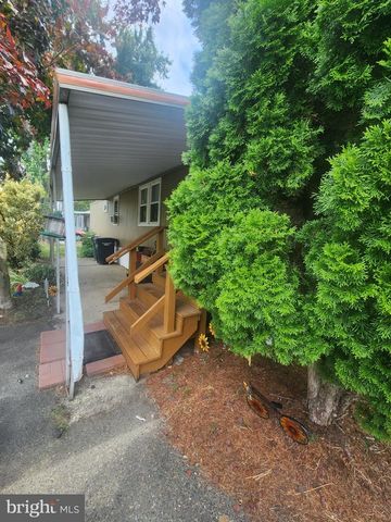 108 GEORGIA AVE, Williamstown, NJ 08094