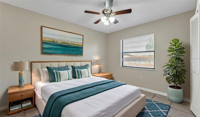 236 VILLAGE CREST COURT, Lakeland, FL 33809