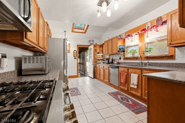 958 Carteret Ave, Union Twp., NJ 07083