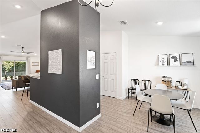 1900 NW 21st TER, Cape Coral, FL 33993