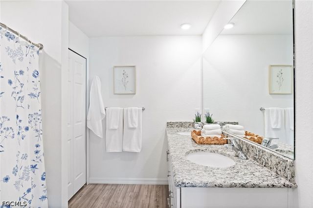 1900 NW 21st TER, Cape Coral, FL 33993