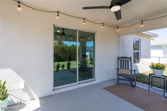 1900 NW 21st TER, Cape Coral, FL 33993