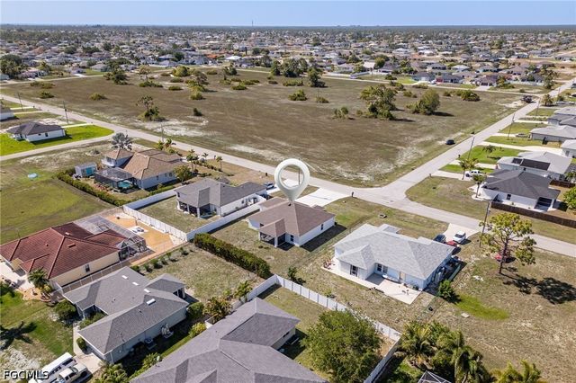 1900 NW 21st TER, Cape Coral, FL 33993