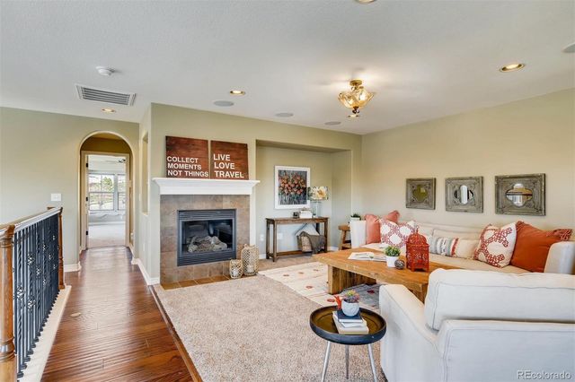 9139 Viaggio Way, Highlands Ranch, CO 80126