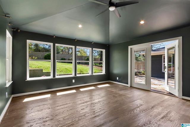 5413 CRESTWOOD BOULEVARD, Birmingham, AL 35212