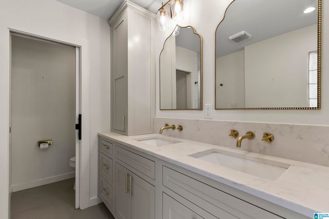 5413 CRESTWOOD BOULEVARD, Birmingham, AL 35212