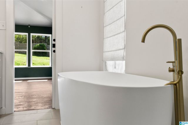 5413 CRESTWOOD BOULEVARD, Birmingham, AL 35212