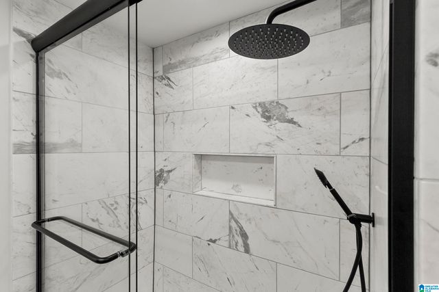 5413 CRESTWOOD BOULEVARD, Birmingham, AL 35212