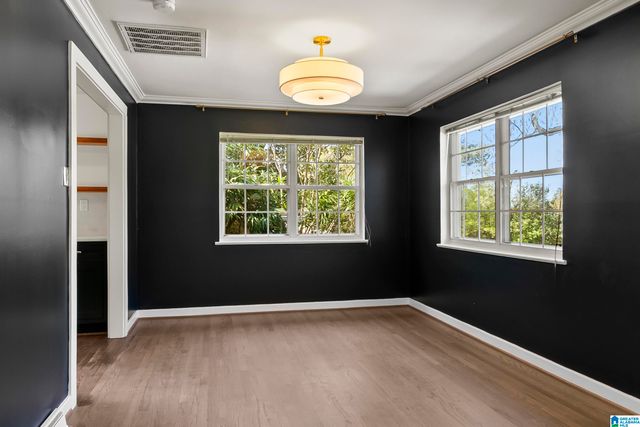 5413 CRESTWOOD BOULEVARD, Birmingham, AL 35212