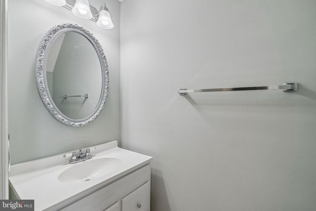 8333 BROCKHAM DR, Alexandria, VA 22309