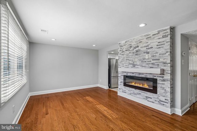 8333 BROCKHAM DR, Alexandria, VA 22309