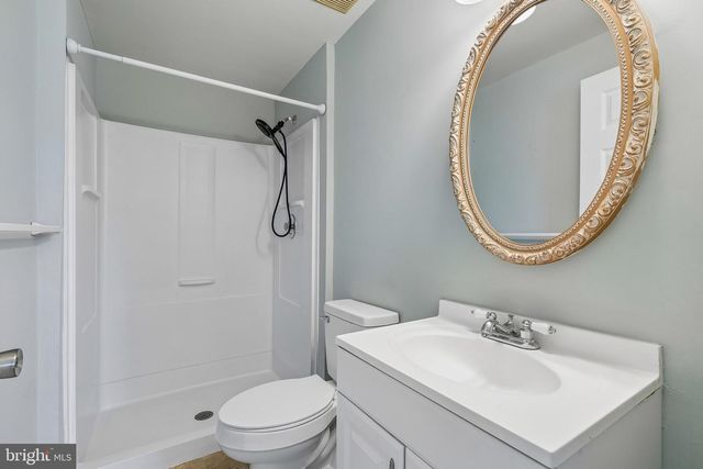 8333 BROCKHAM DR, Alexandria, VA 22309