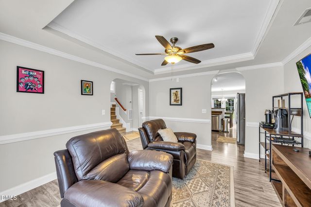 469 Texanna Way, Holly Springs, NC 27540